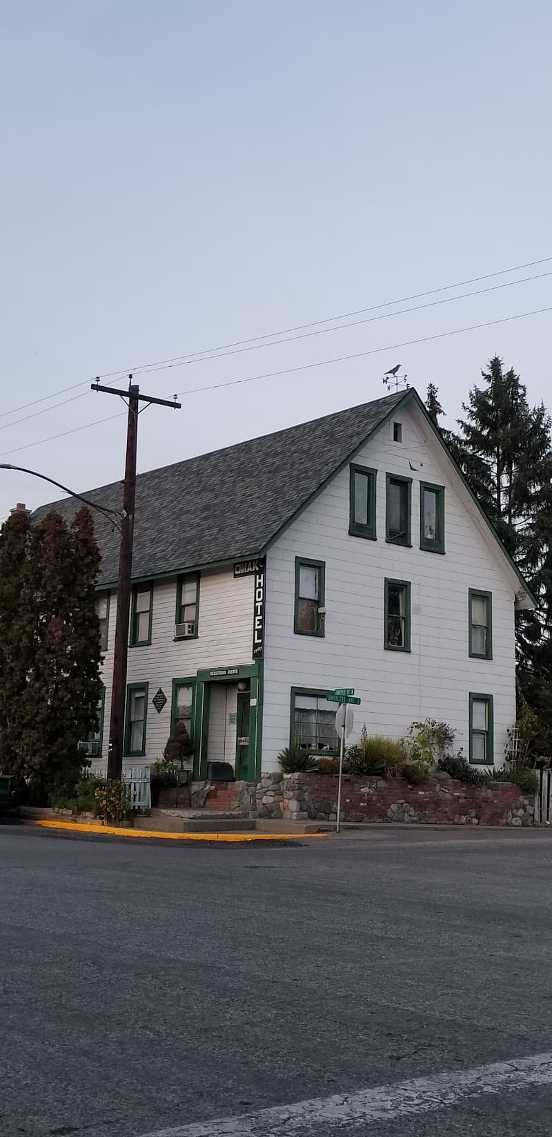 Photo by MeA (Google)