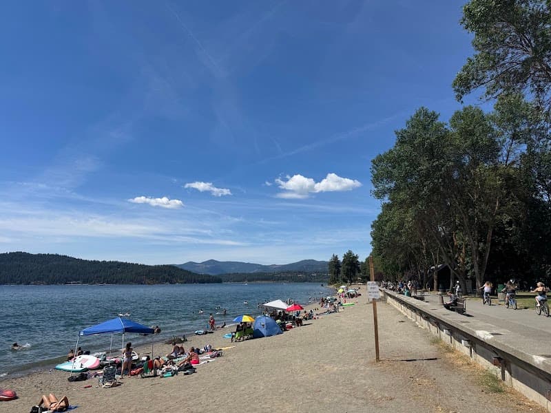 Photo by Jack (Google)