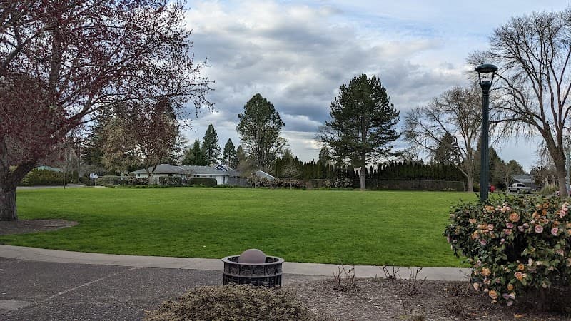 Photo by Owen Pike (Google)