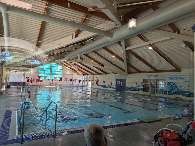 Photo by Shirley (Google)