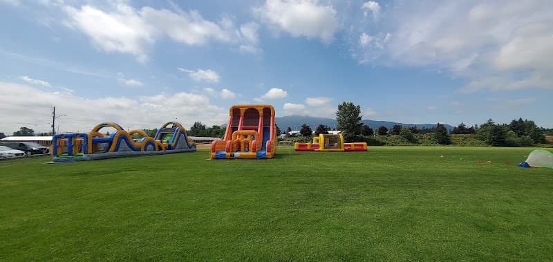 Photo by Inflatafun vi (Google)