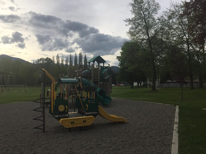 Photo by Mark Jennings (Google)