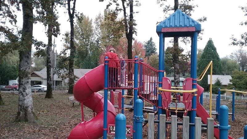 Photo by Left Coast Rocks (Google)