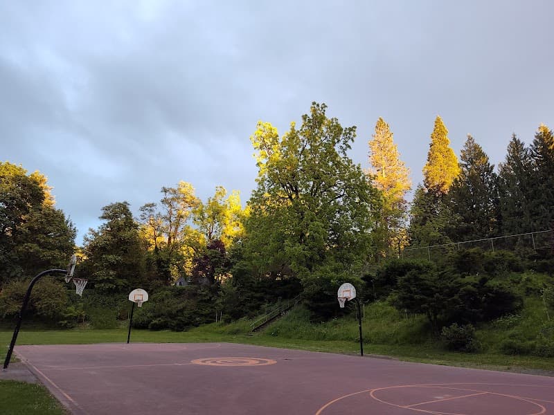 Photo by Janna Slagle (Google)