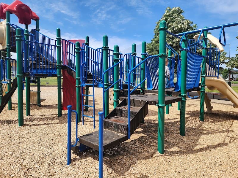 Photo by Kseniya Pfau (Google)