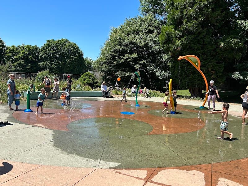 Photo by Gray Ayer (Google)