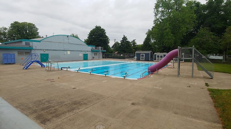 Photo by Lew Scholl (Google)