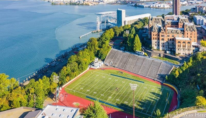 Photo by Heidy Wells (Google)