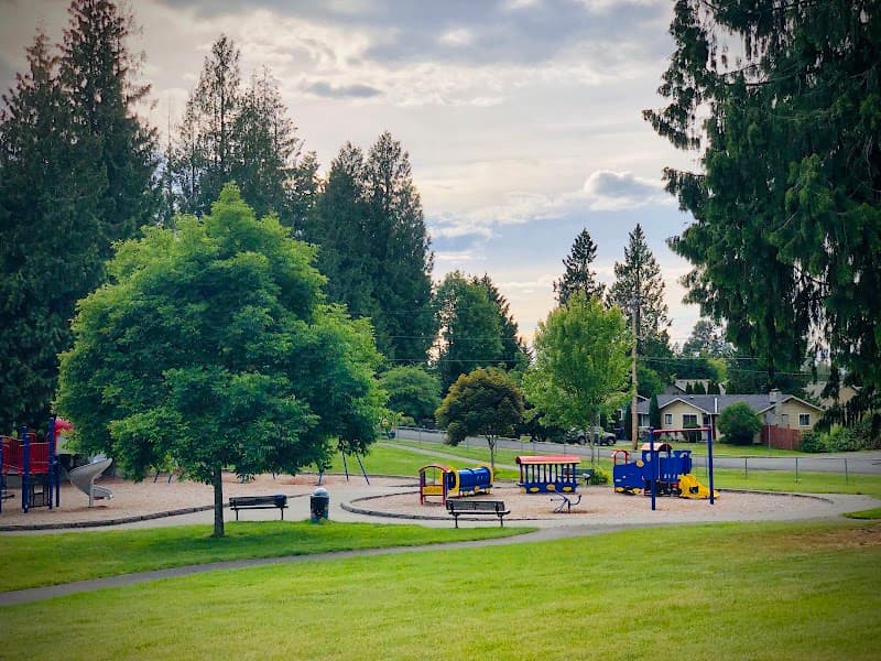 Photo by Steven Pavlov (Google)