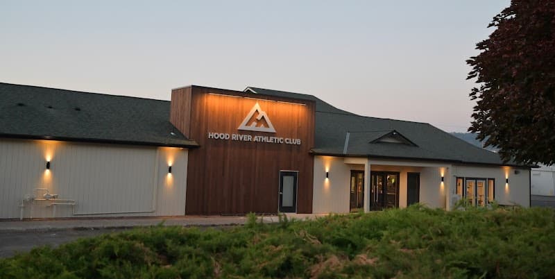Photo by Hood River Athletic Club (Google)