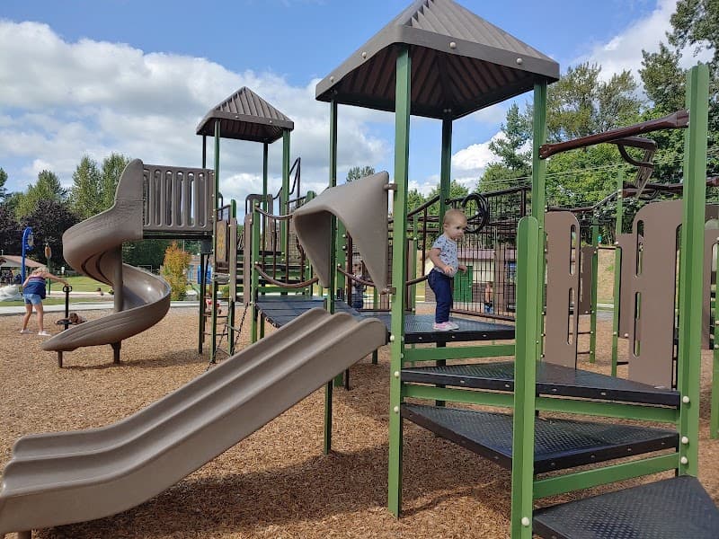 Photo by kendra Hardman (Google)