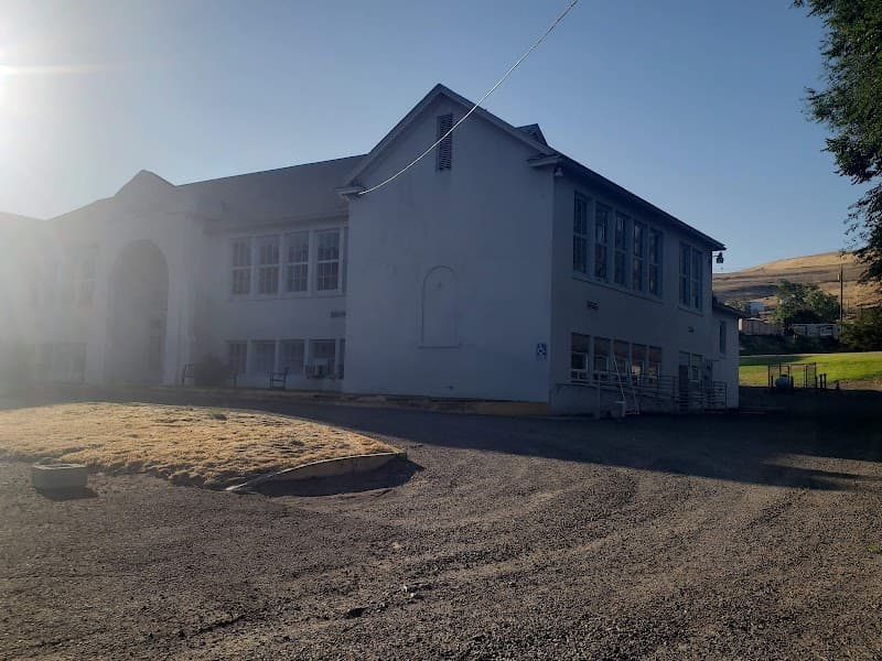 Photo by Rufus Community Center (Google)