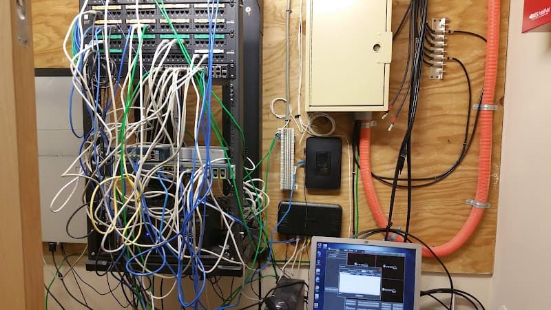 Photo by Daniel Luechtefeld (Google)