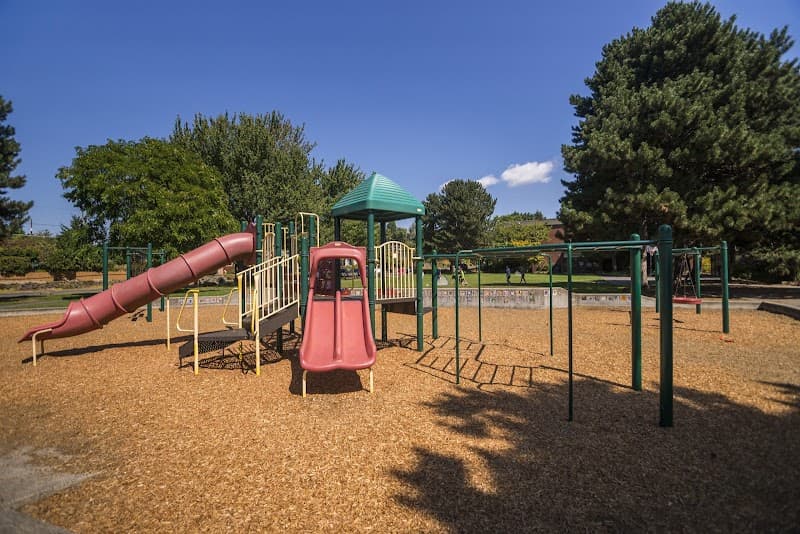 Photo by Loyal Heights Community Center (Google)