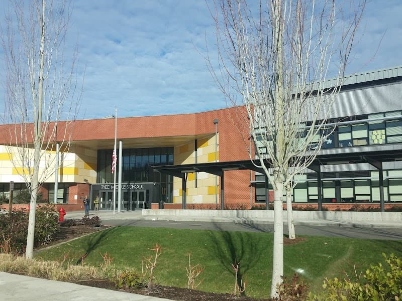 Photo by Yale W (Google)