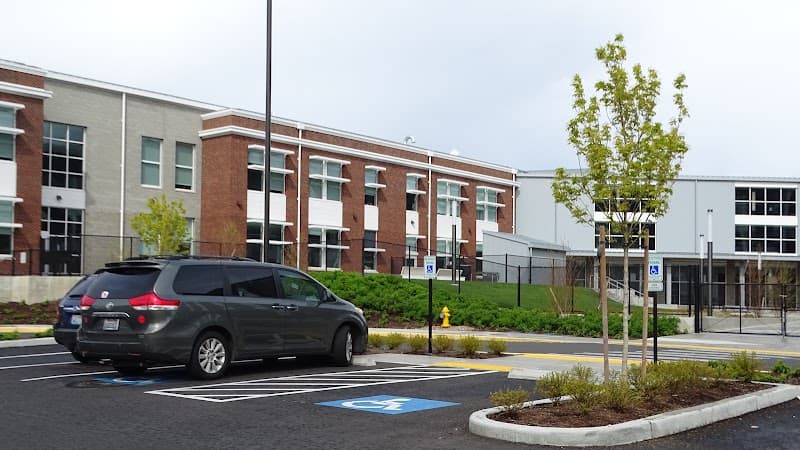 Photo by Bella Official (Google)