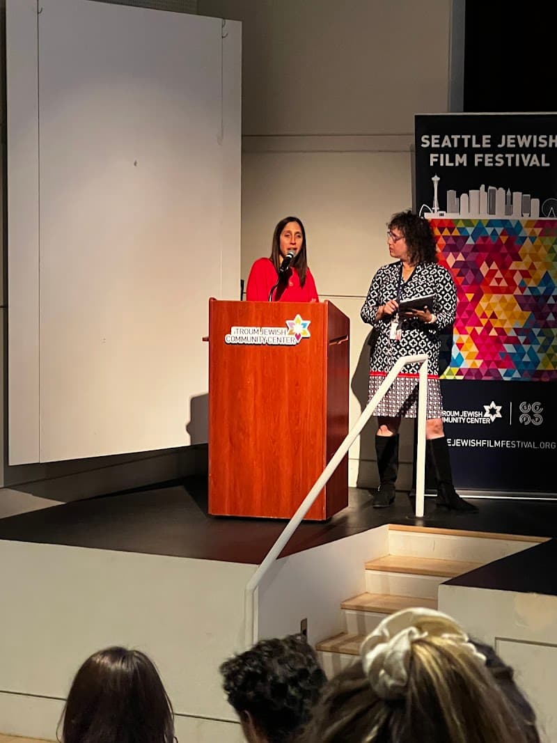 Stroum Jewish Community Center