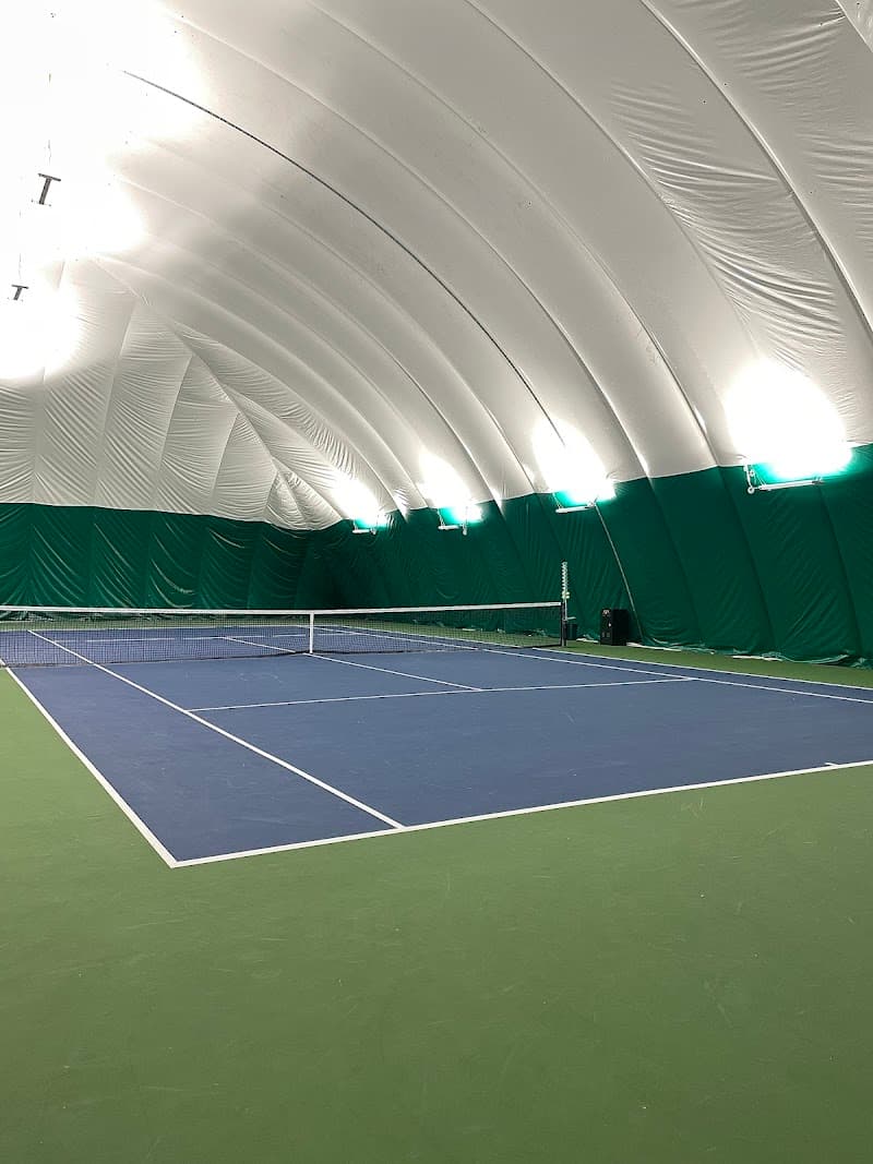 Photo by Neo (Google)