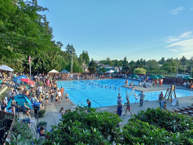 Photo by Robert Brown (Google)