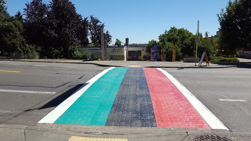 Photo by Warren Chin (Google)