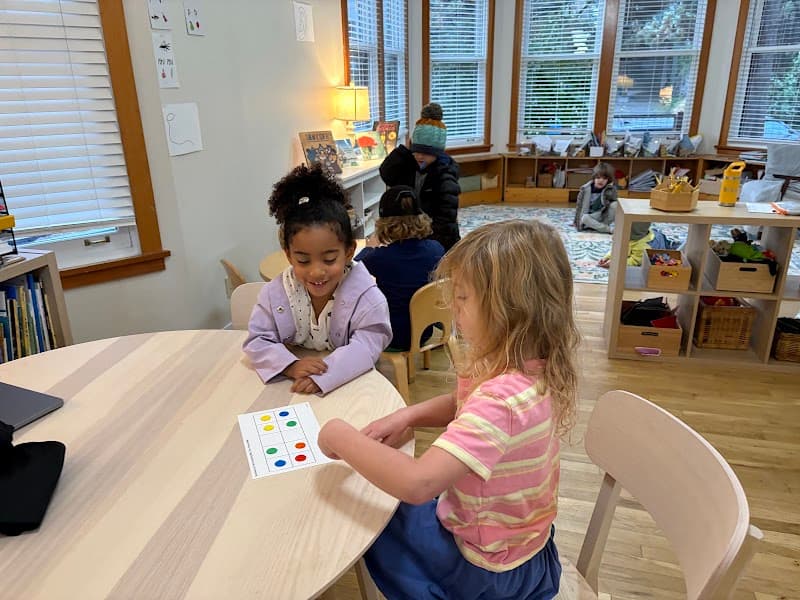 Photo by The Valley School (Google)