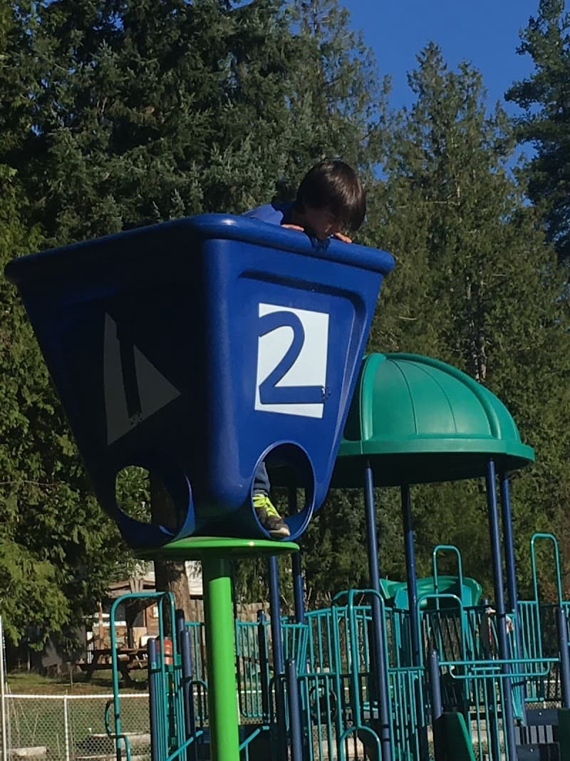 Cascade K-8 Community School / Aldercrest Campus