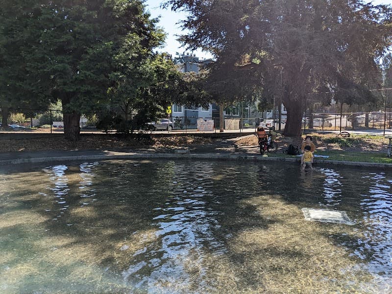 Photo by Daigoro Toyama (daihard) (Google)