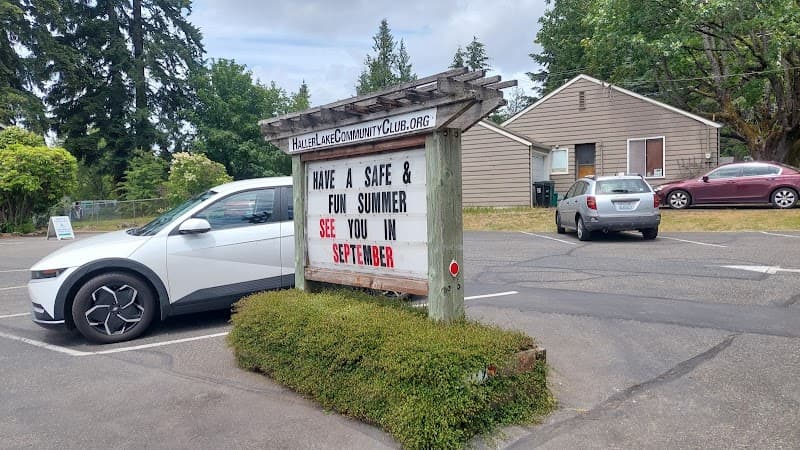 Photo by Carlos Narvaez (Google)