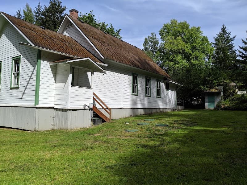 Photo by Stina Tillotson (Google)