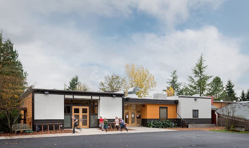 Photo by Seattle Waldorf School (Google)