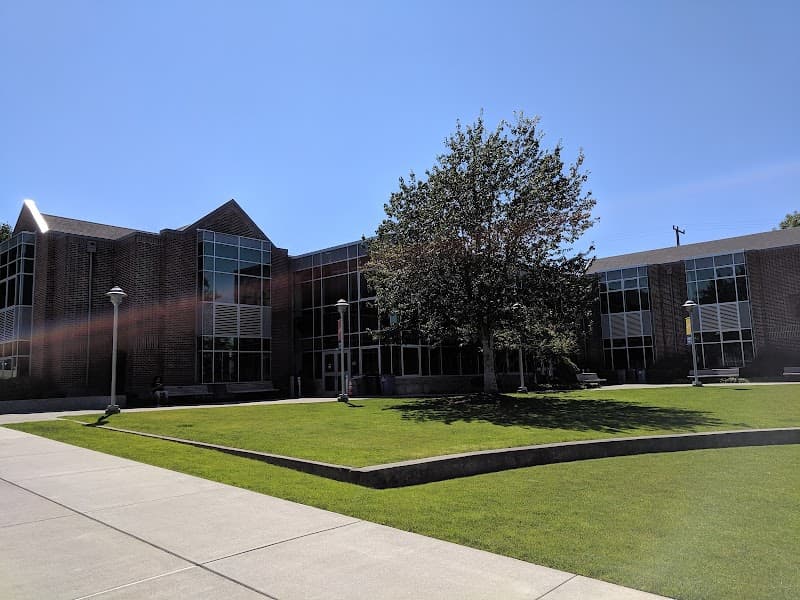 Photo by Yury N. (Google)