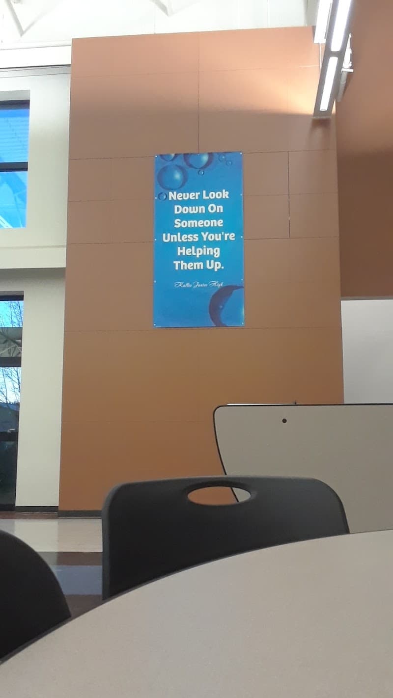 Photo by Resetium (Google)