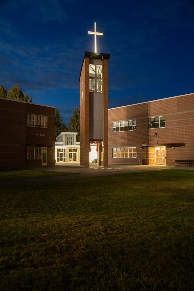 Photo by Archbishop Murphy High School (Google)