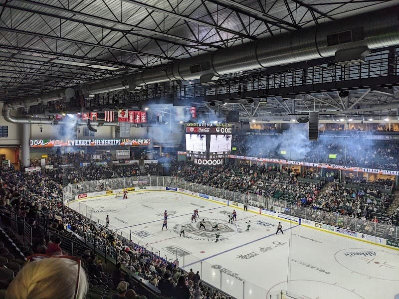 Photo by Bernard Wacher (Google)