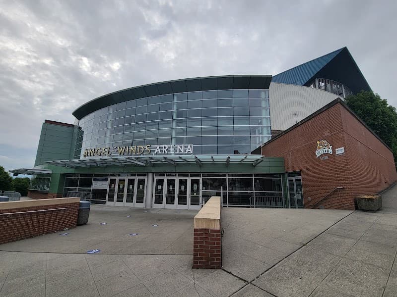 Photo by Brad Lane (Google)