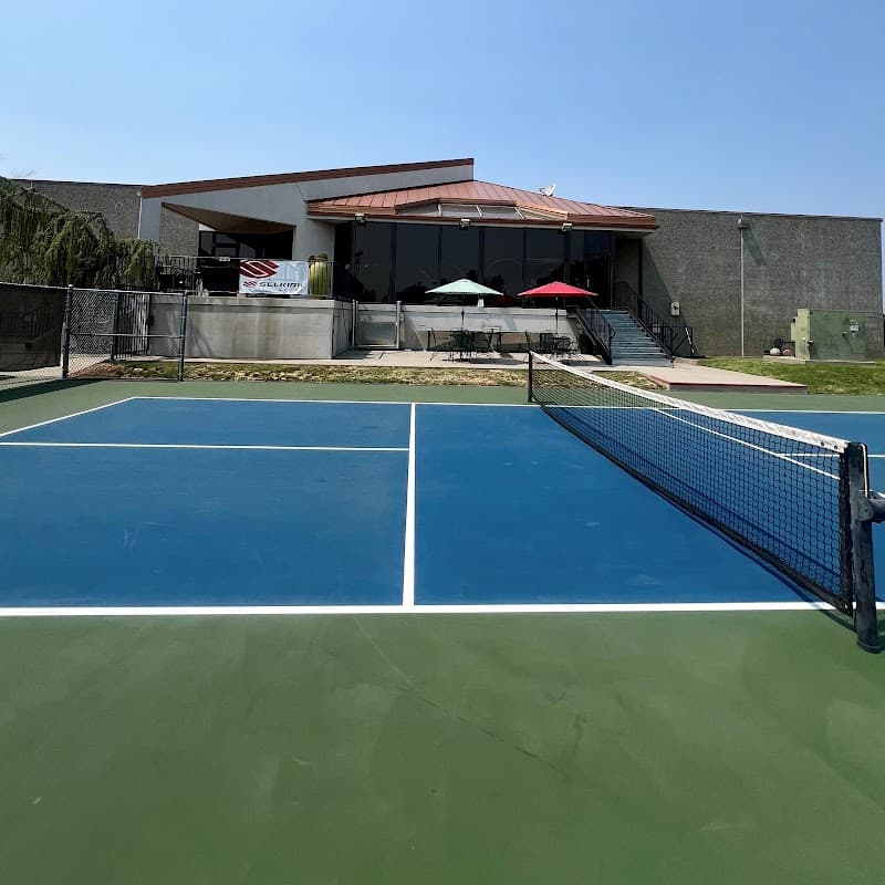 Photo by Yakima Athletic Club (Google)