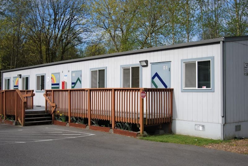 Photo by New Horizon School (Google)