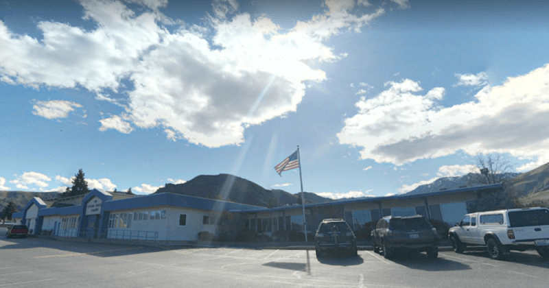 Photo by Tracy Ringering (Google)