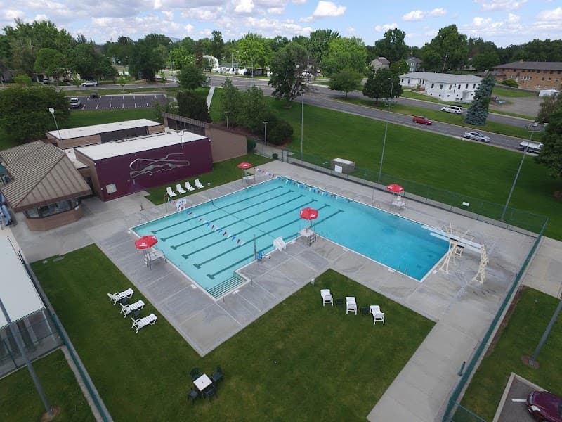 Photo by Gail Everett (Google)