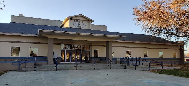 Photo by Jerry Calvert (Google)