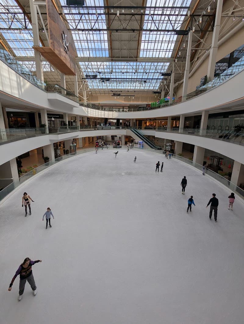 Photo by Marc Thayer (Google)