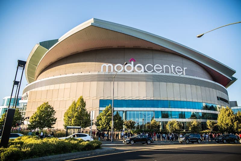 Photo by Moda Center (Google)
