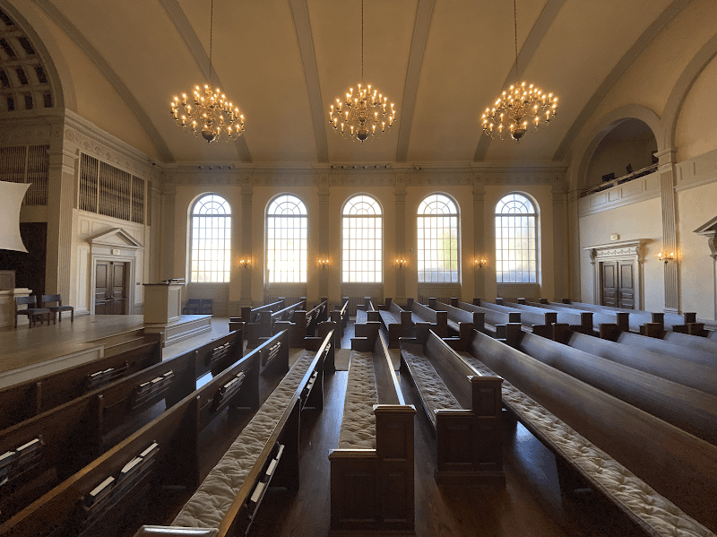 Photo by Eliot Center (Google)