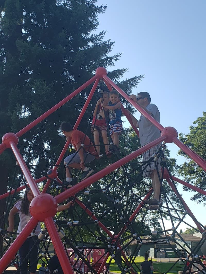 Photo by Tracy Roundy (Google)