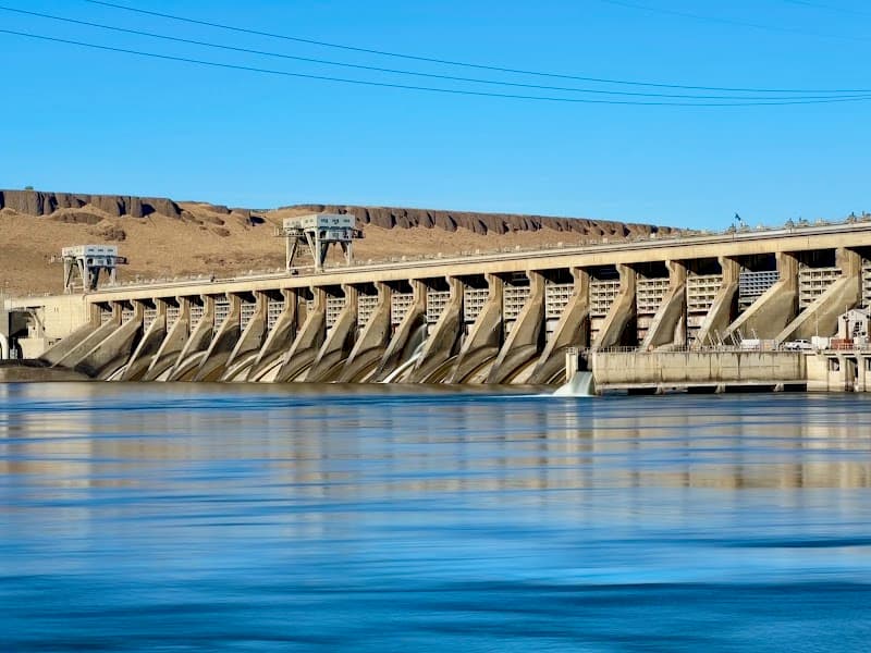 Photo by Tim (Google)