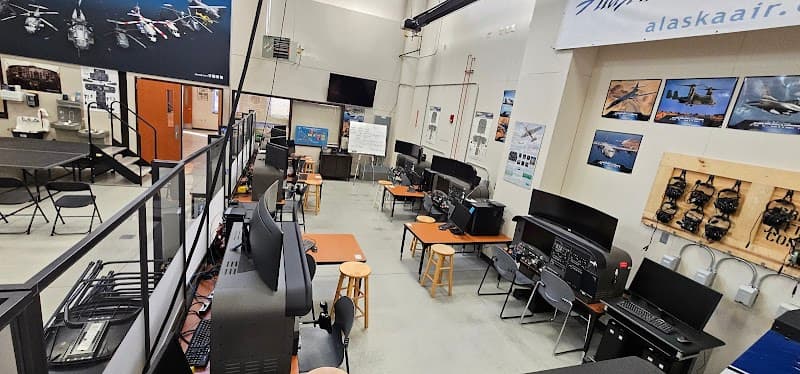 Photo by Conner roche' (Un boxing man) (Google)