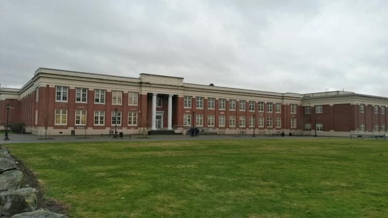 Photo by Aaron Alarcon (Google)