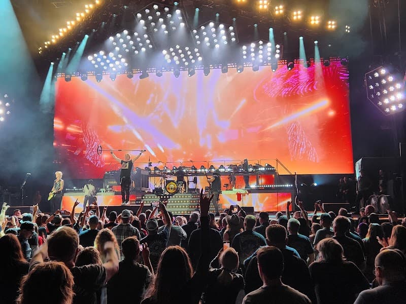 Photo by New Life (Google)