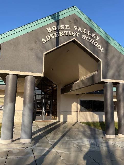 Photo by Boise Valley Adventist School (Google)