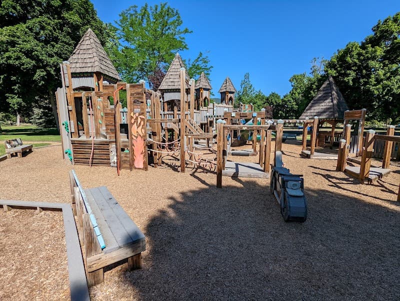 Photo by Eric Andresen (Google)